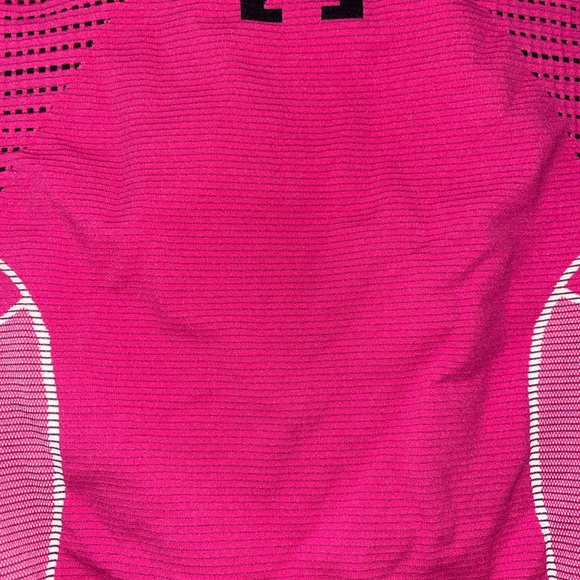 Off white c/o Virgil Abloh Graphic print crew neck top. - Picture 9 of 9